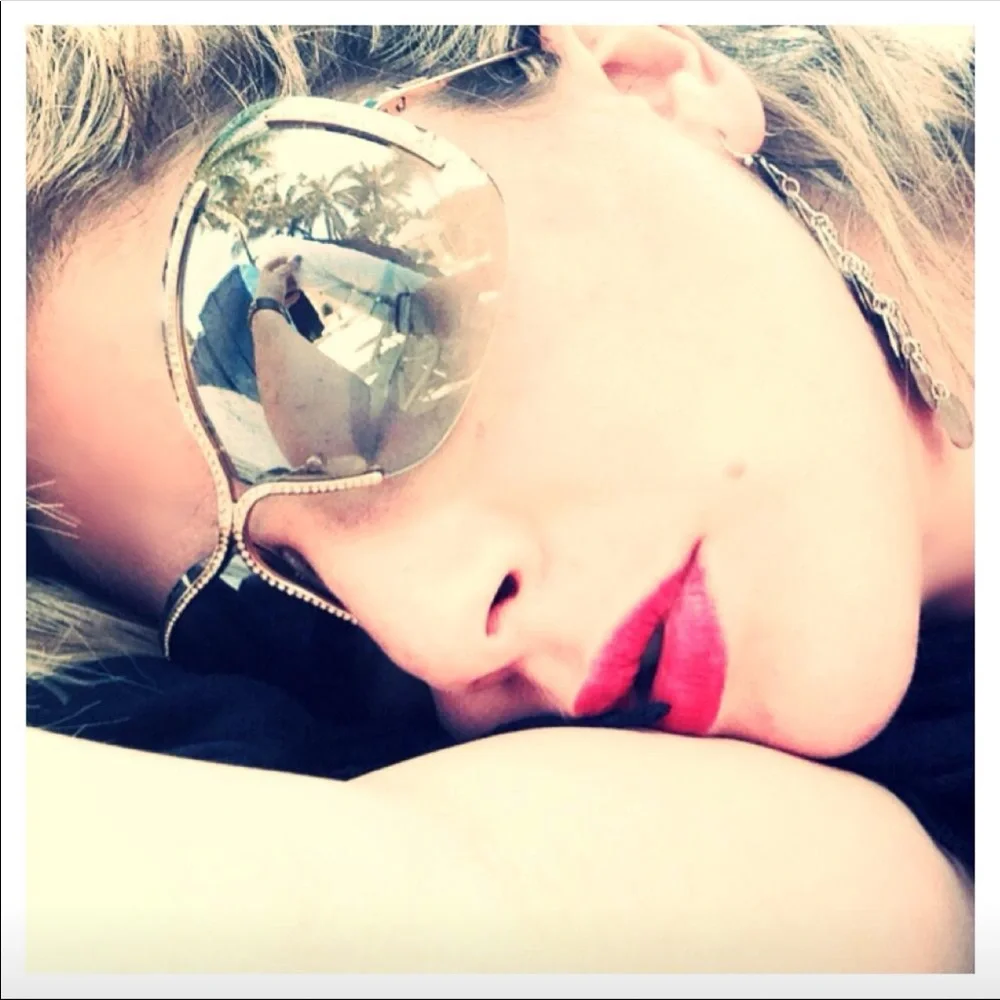 ❣Authentic Valentino Rare Sunglasses